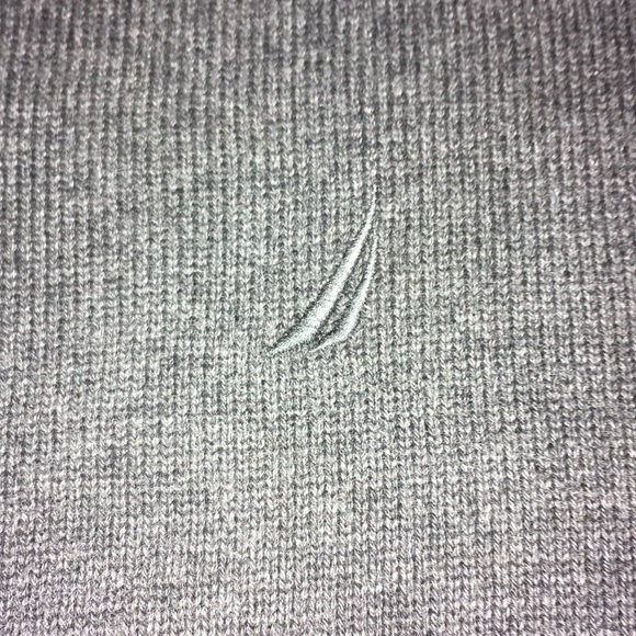 Nautica Classic Men’s V-neck long sleeve pullover Charcoal gray XXL - Picture 3 of 5